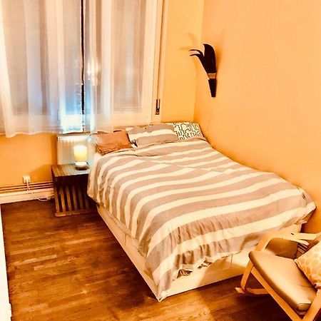 Royal Street Accommodation Кале Екстериор снимка