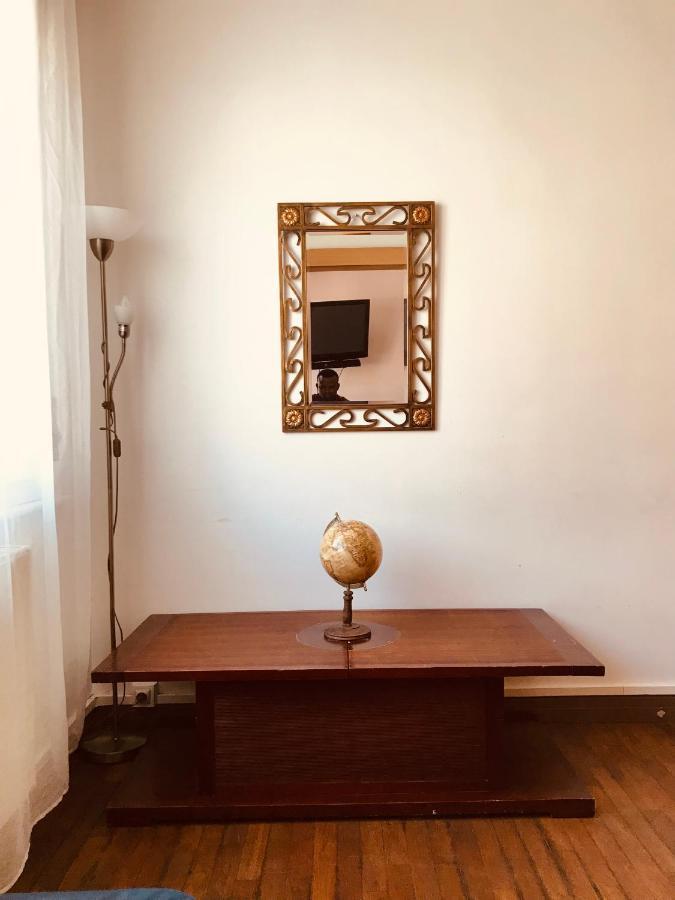 Royal Street Accommodation Кале Екстериор снимка